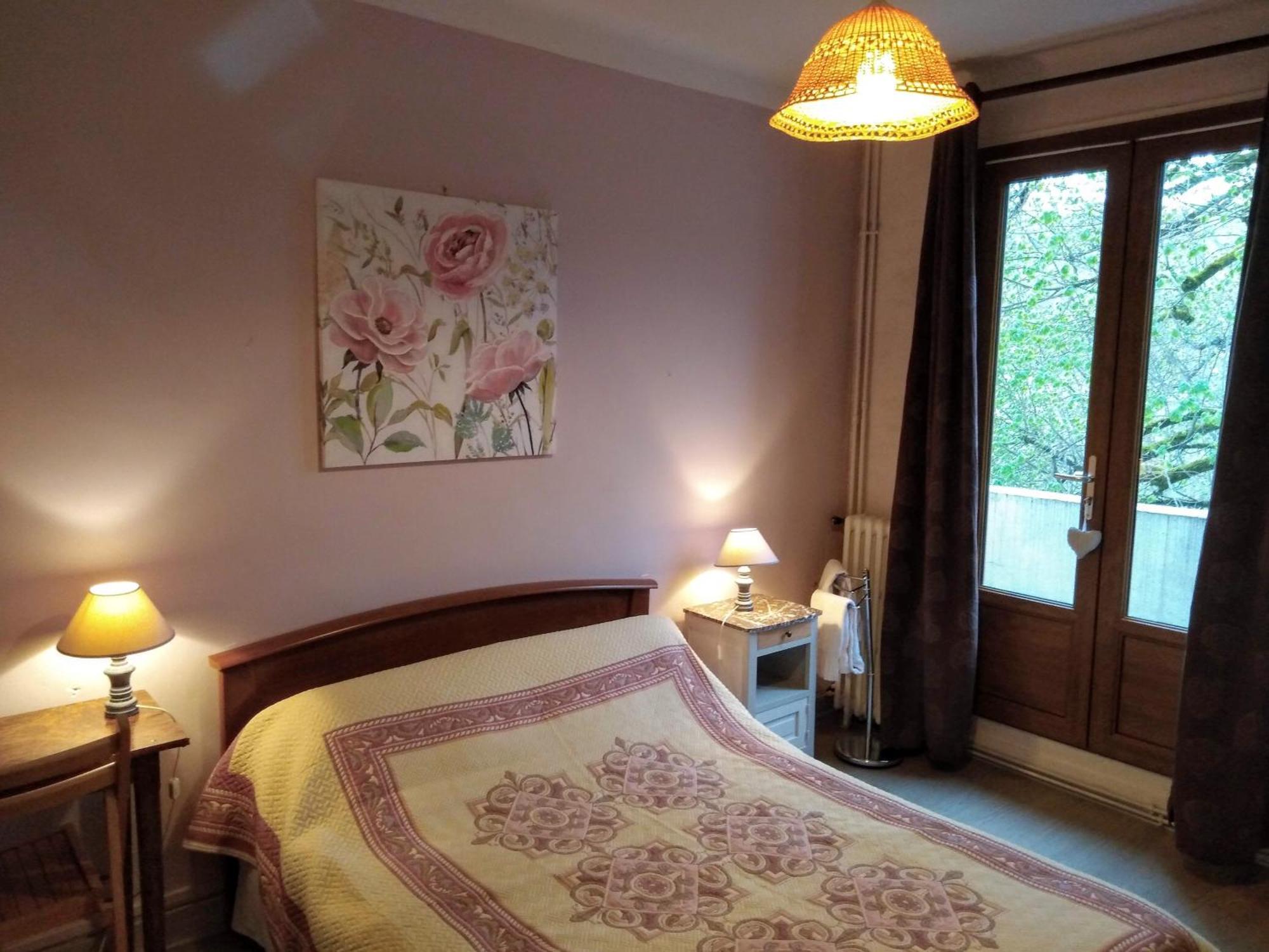 Hotel Du Pont Et Restaurant A Grolejac Ngoại thất bức ảnh